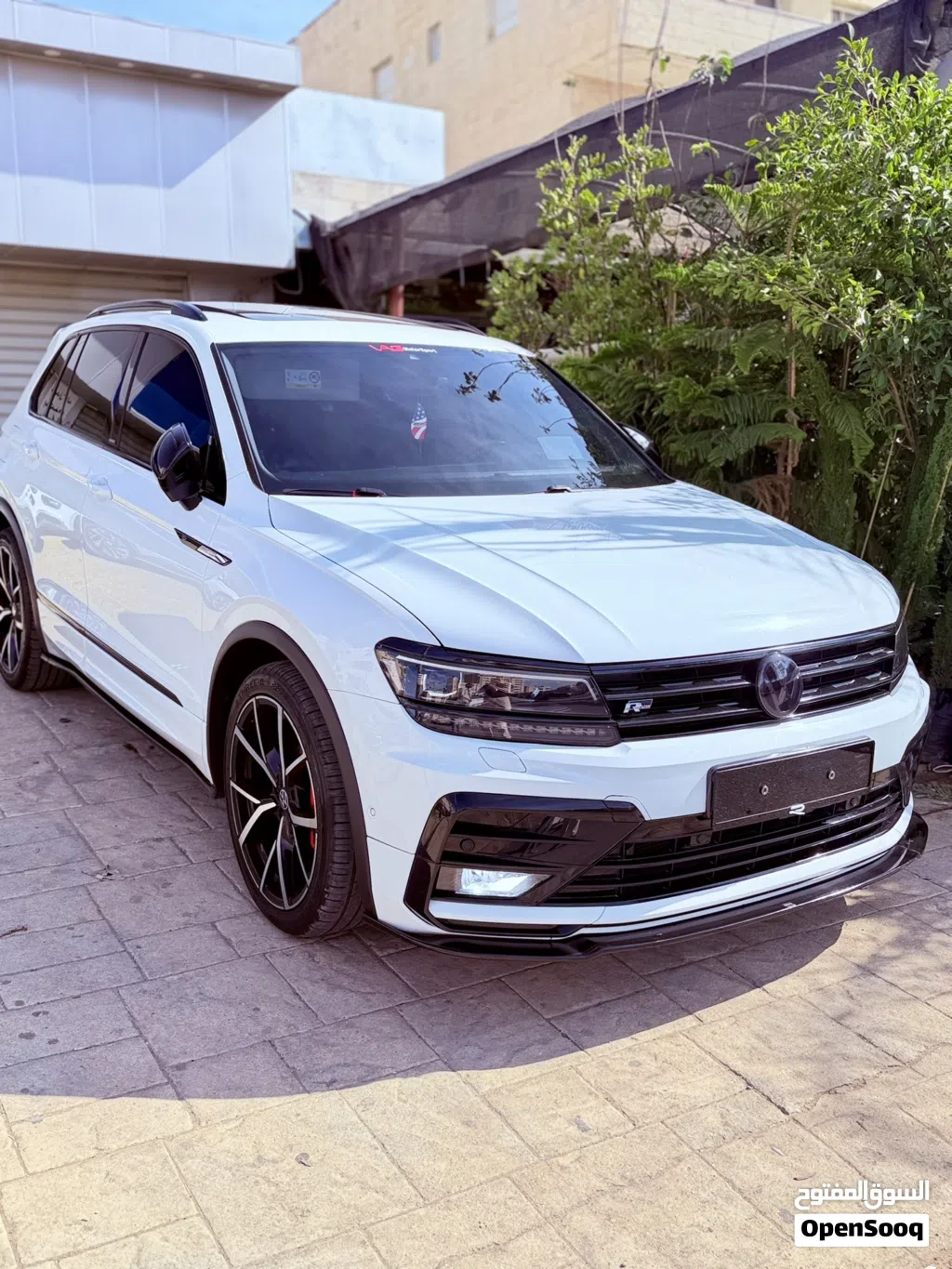 فولكسفاغن تيجوان R-Line
