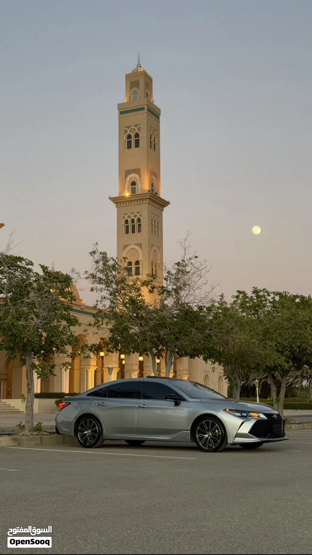 تويوتا افالون XSE