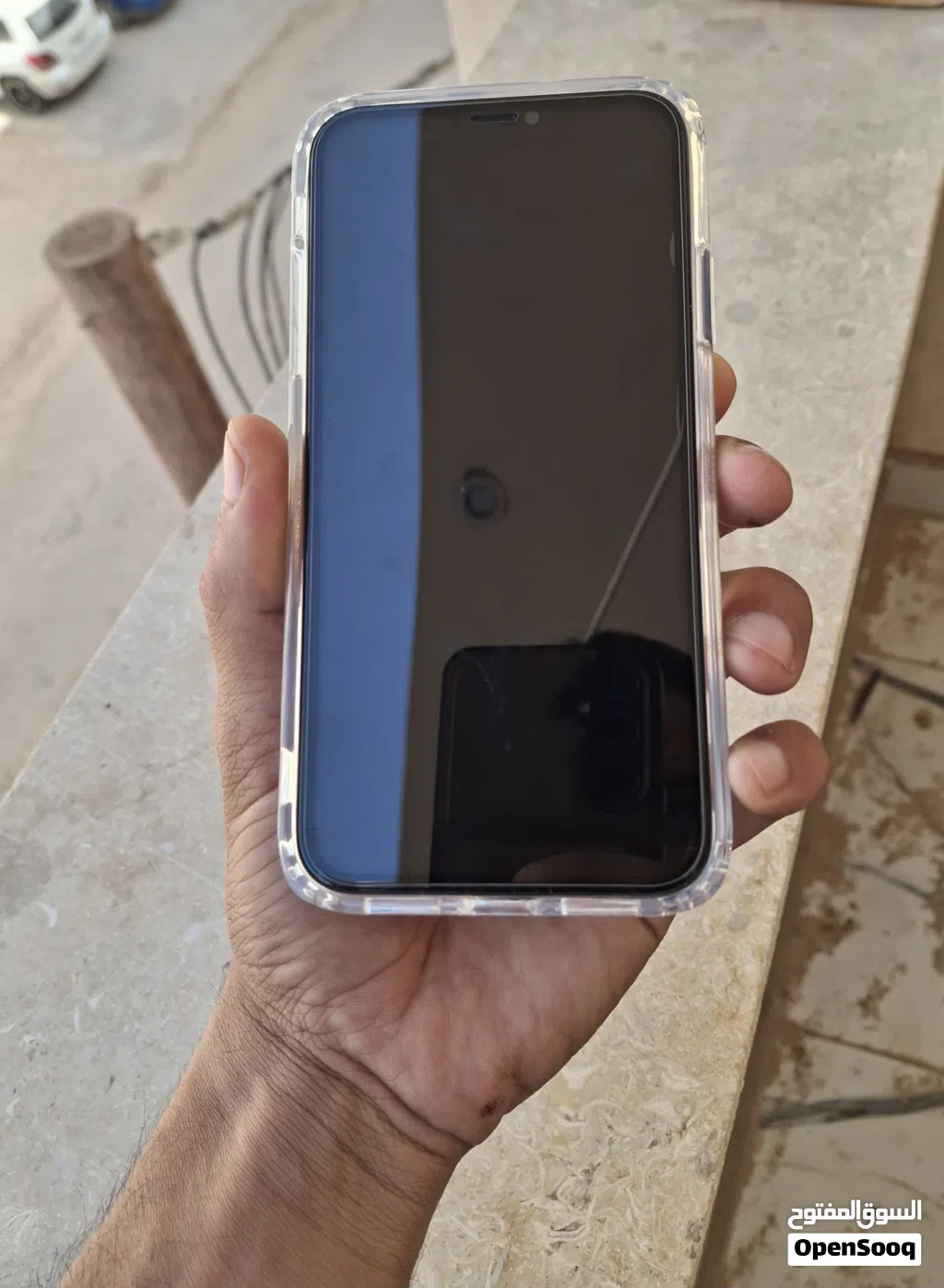 ايفون 11 العادي