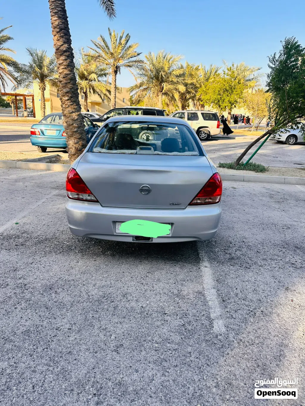 نيسان صني Standard