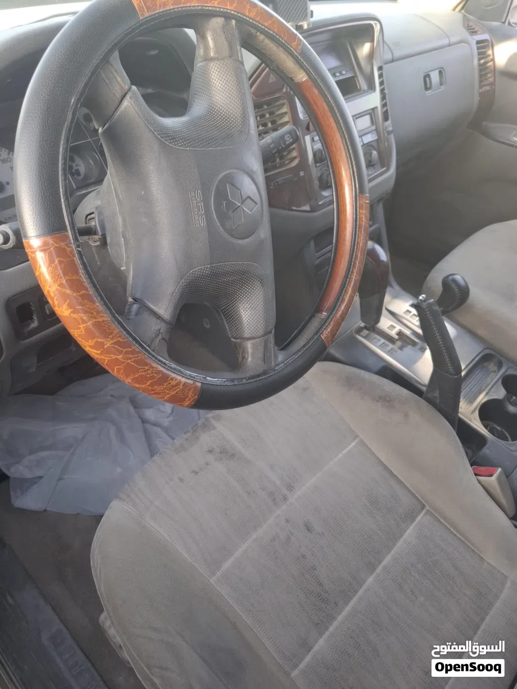 Mitsubishi Pajero GLS