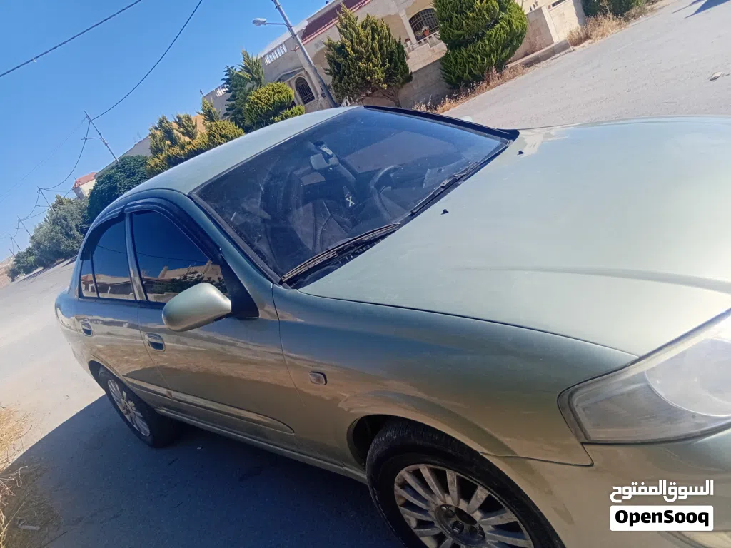 Nissan Sunny SL