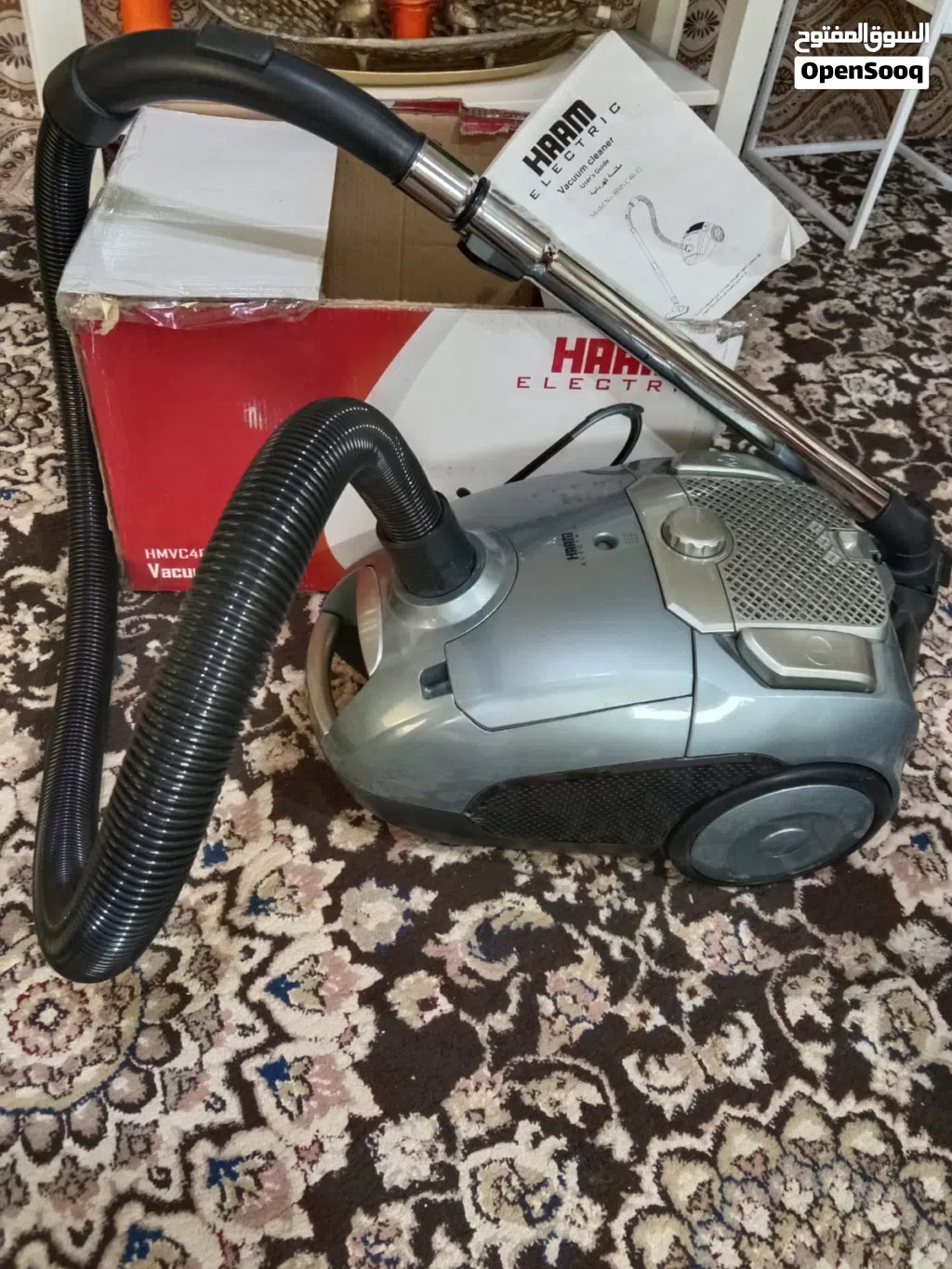 مكنسه كهربائيه شبه جديد