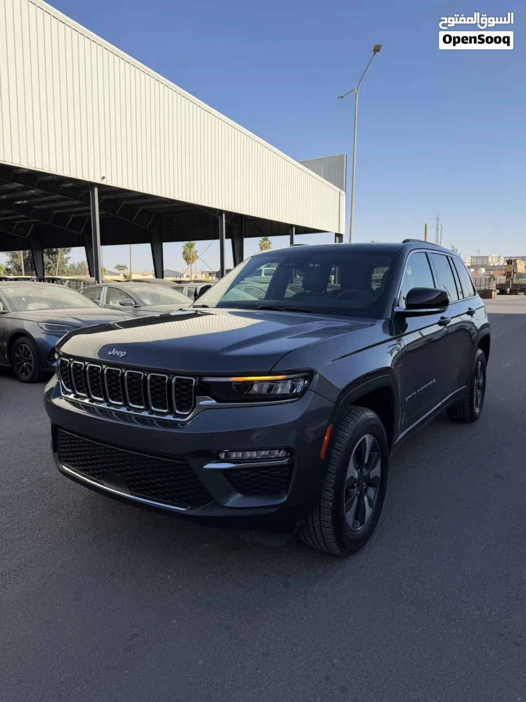 جيب جراند شيروكى Cherokee 4xe