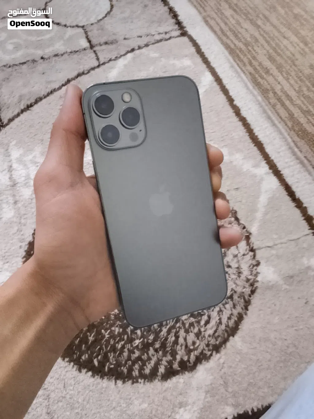 ايفون 12 برو ماكس للبيع اقره الوصف