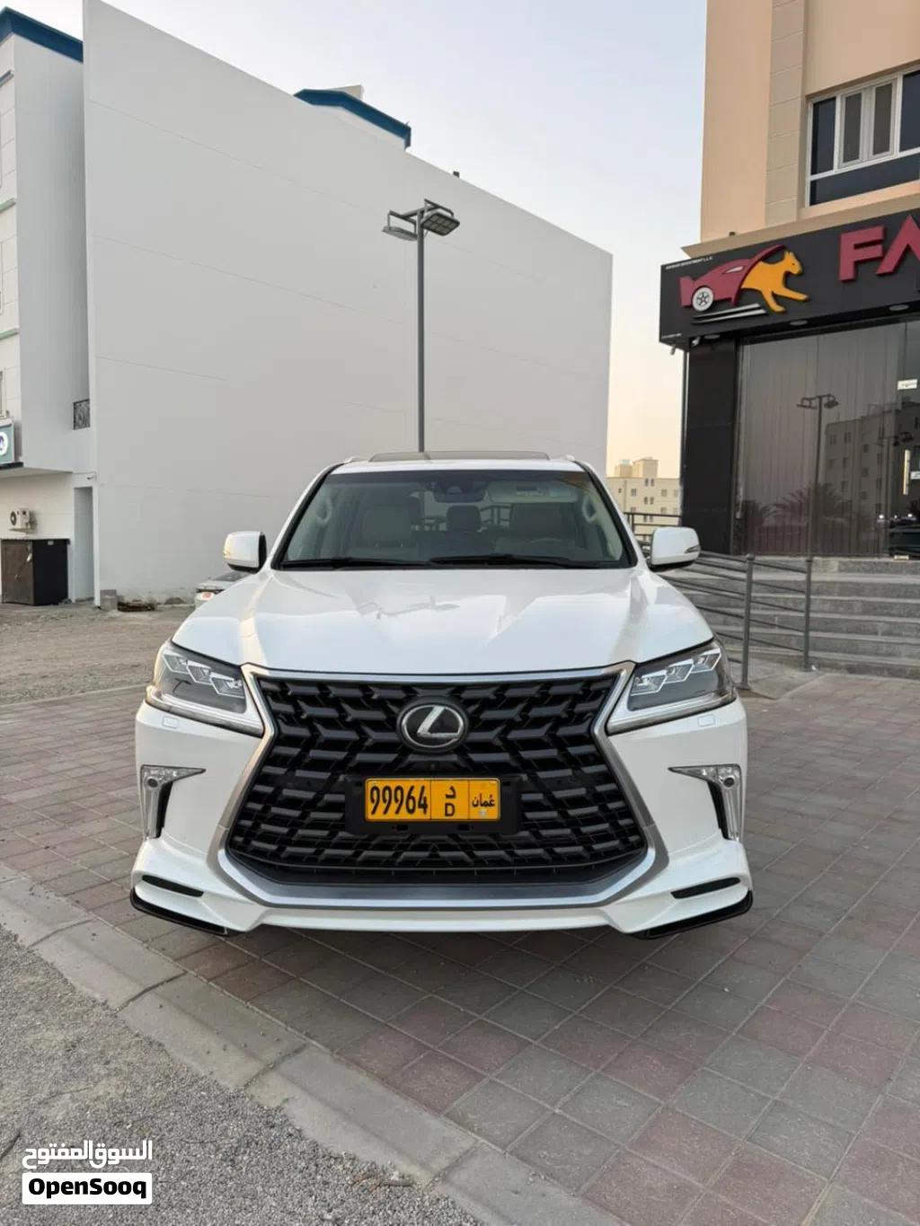 Lexus LX LX 570