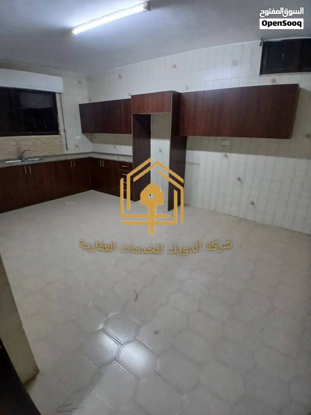 شقة * مميزة * 3نوم * 160م * موقع مميز * الجندويل