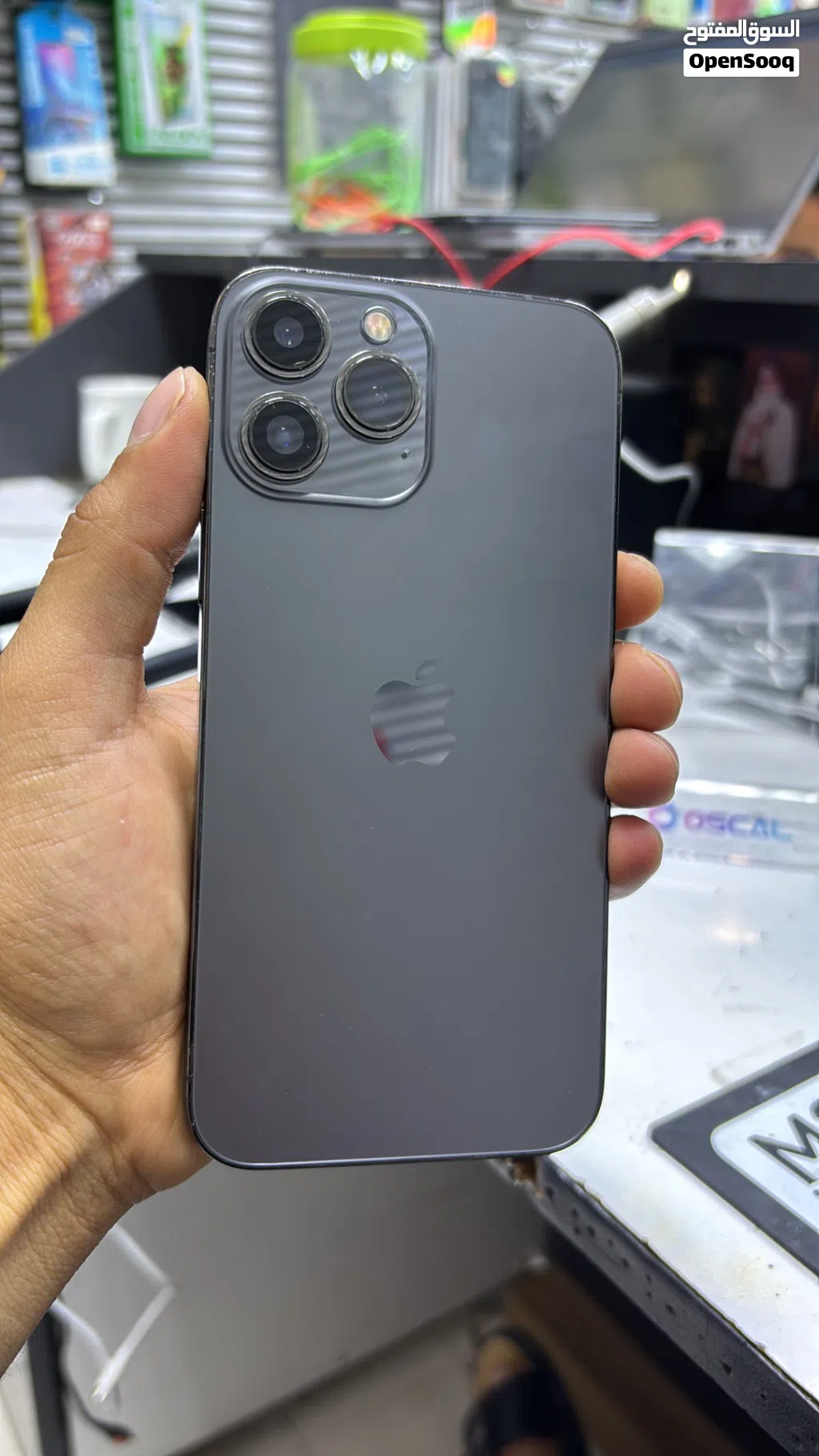 ايفون 13 pro max للبيع