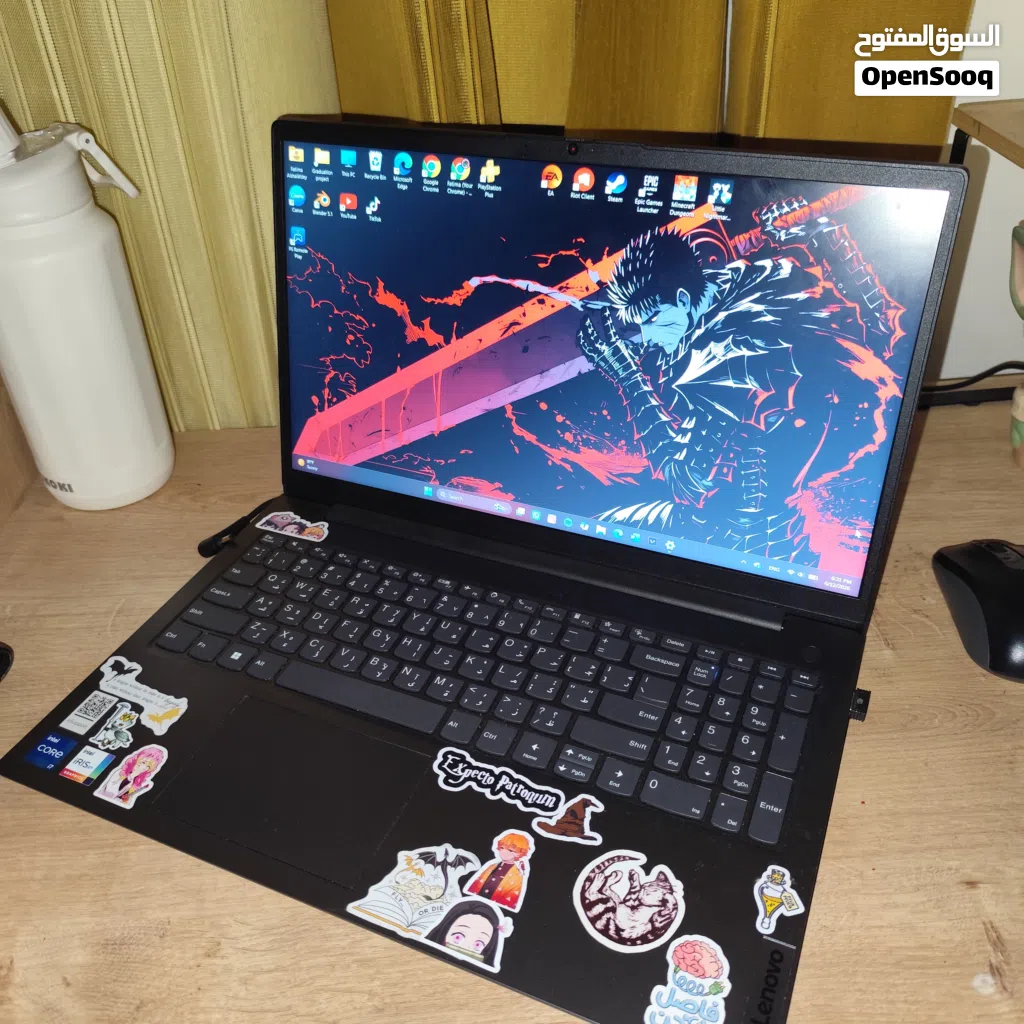 لابتوب لينوفو v15 مستعمل نظيف 100%