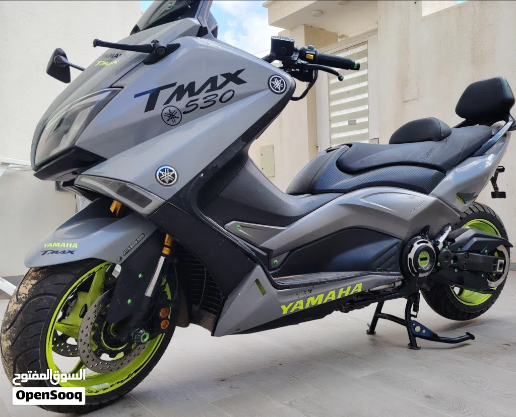Yamaha TmaX