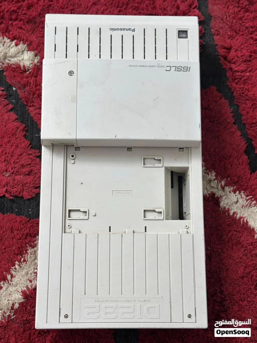 مفسم نظام هاتف رقمي فائق الهجين من شركة Panasonic، طراز D1232.