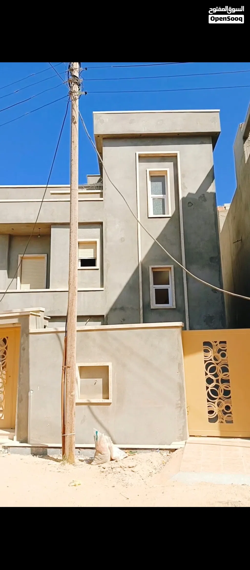 منزل دورين مفصولات للبيع في سوق الجمعة عرادة بالقرب من جامع عبدالله بن مسعود