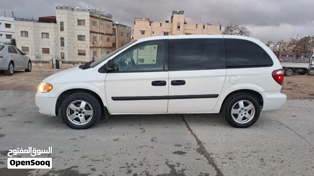 Dodge Caravan Standard