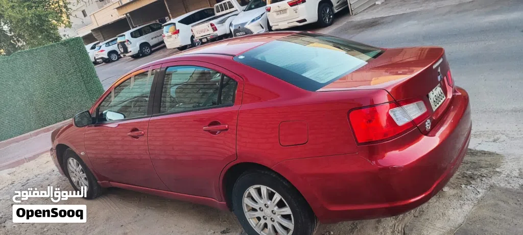 Mitsubishi Galant Standard