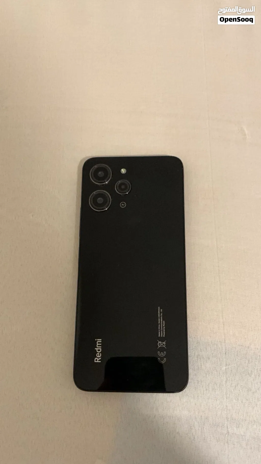 للبيع Redmi 12 شاشته مكسوره و شغال 100%