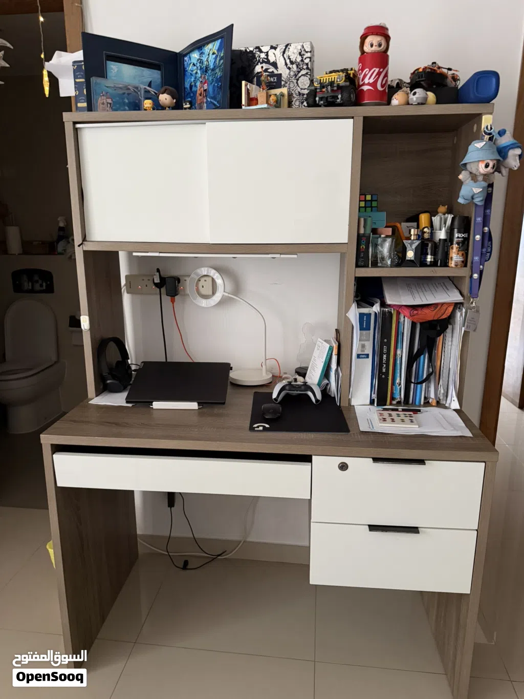 Kids office- good condition