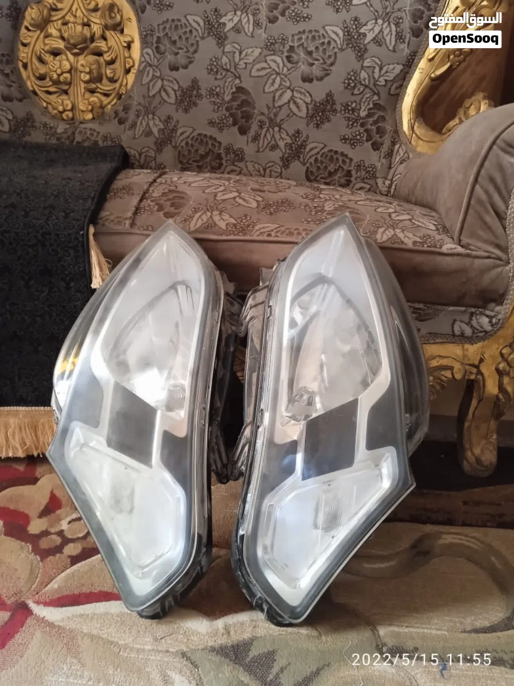 عدد 2 كشاف امامي كيا سول موديل 2009 ل 2013 front leds for kia soul model 2009 to 2013.