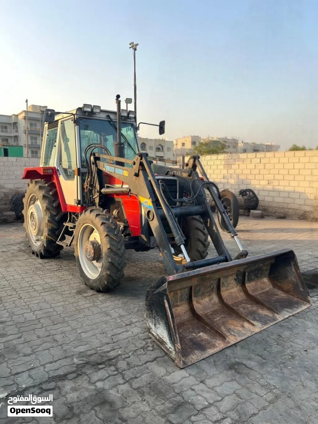 tractor massey 2004 model