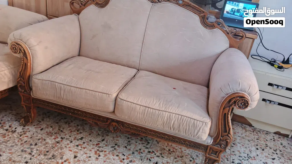كنب وغاز للبيع