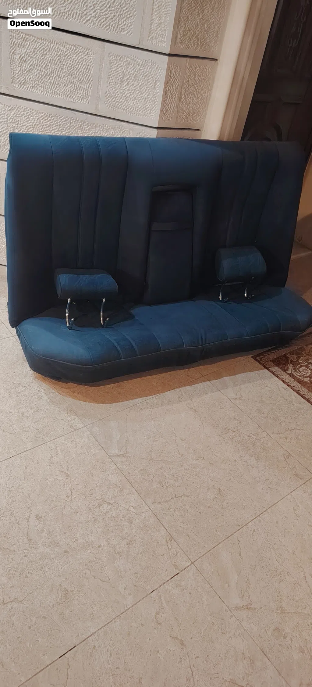 كرسي سيارة مرسيدس قرش و نص مستعمل بحالة ممتازة