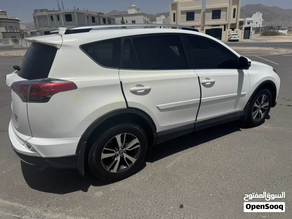 Toyota RAV 4 XLE