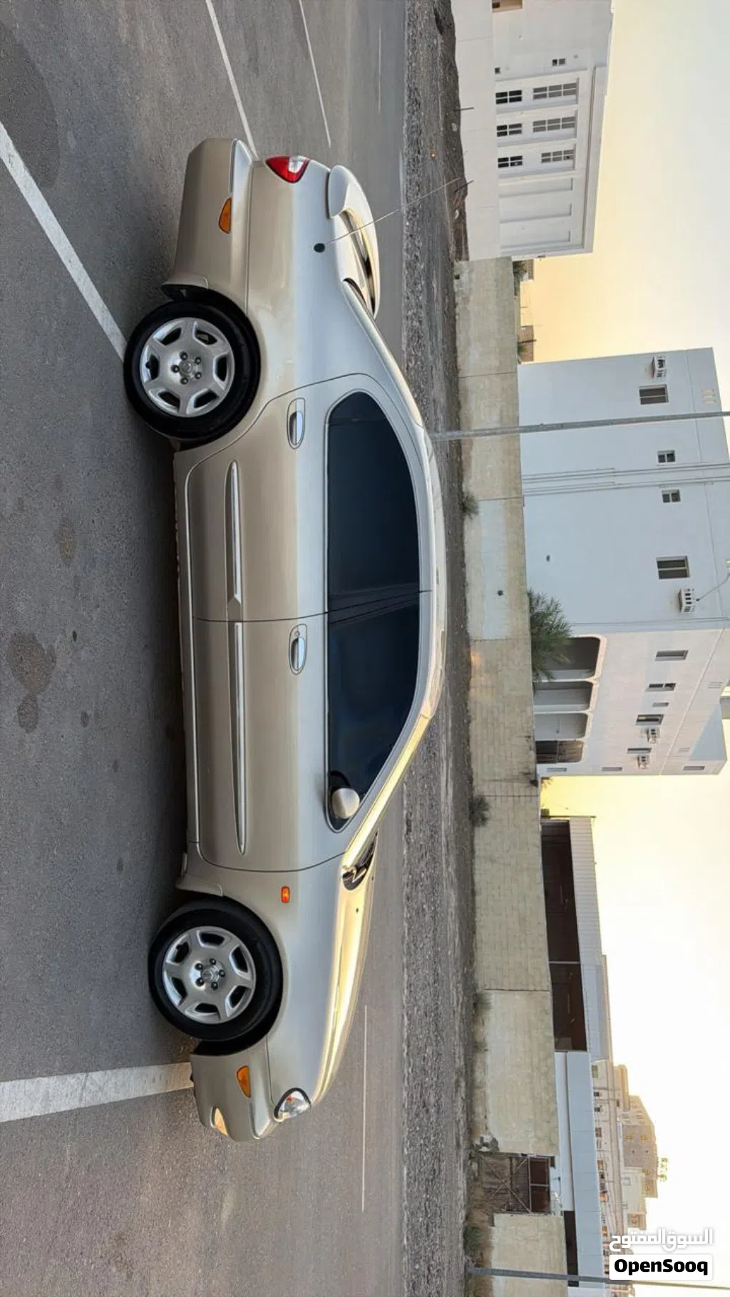 نيسان مكسيما SV
