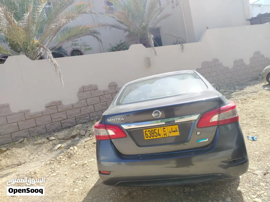Nissan Sentra S