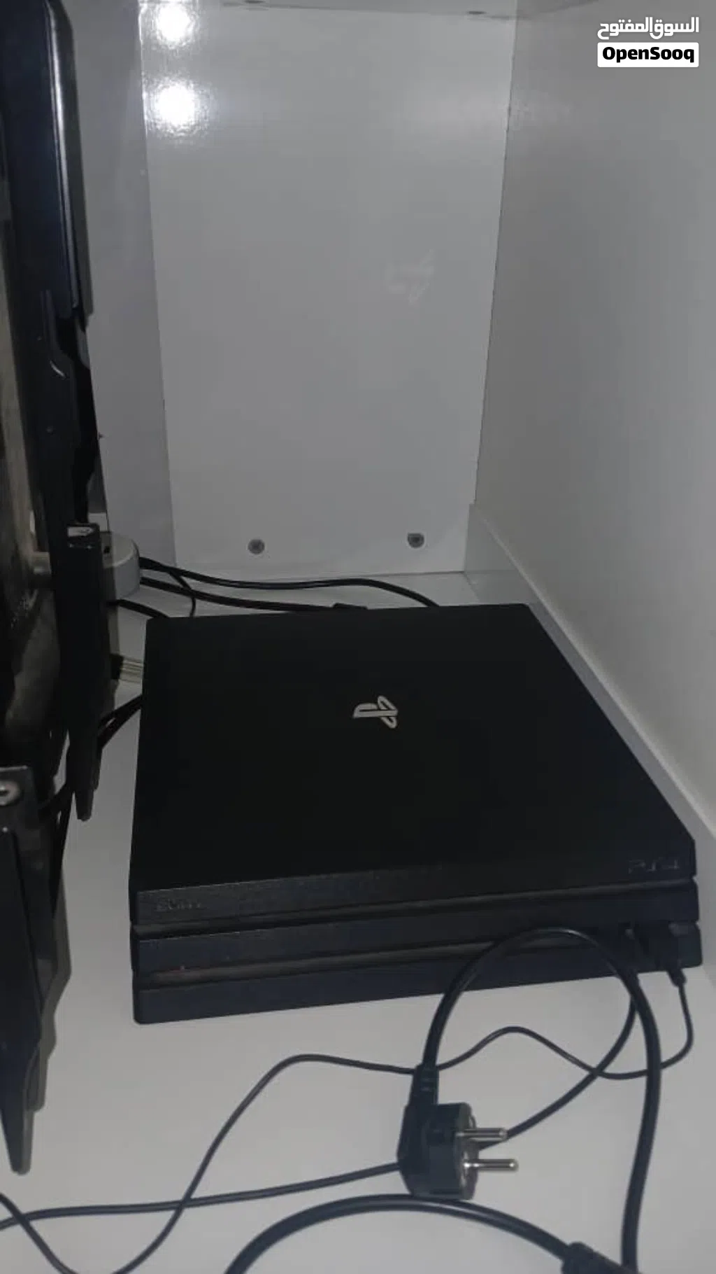 PS4 شبه جديد مش مفتوح