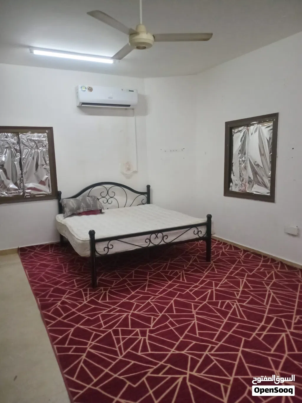 غرفه للايجار شامل الكهرباء والماي والواي فاي