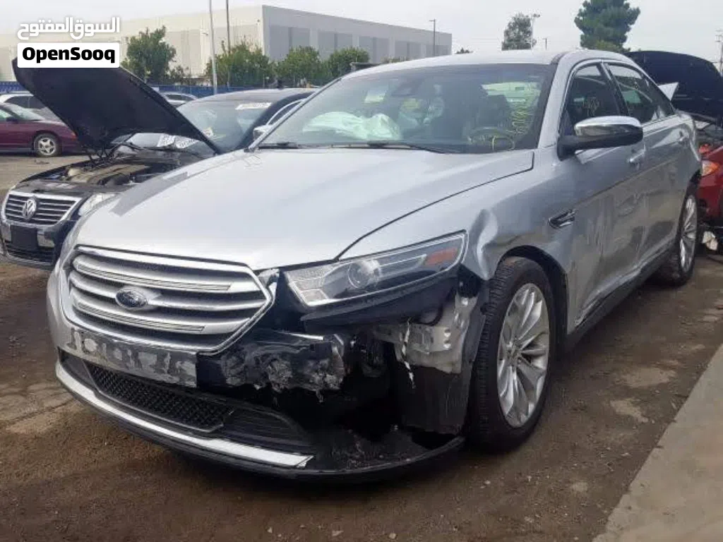 Ford Taurus Limited