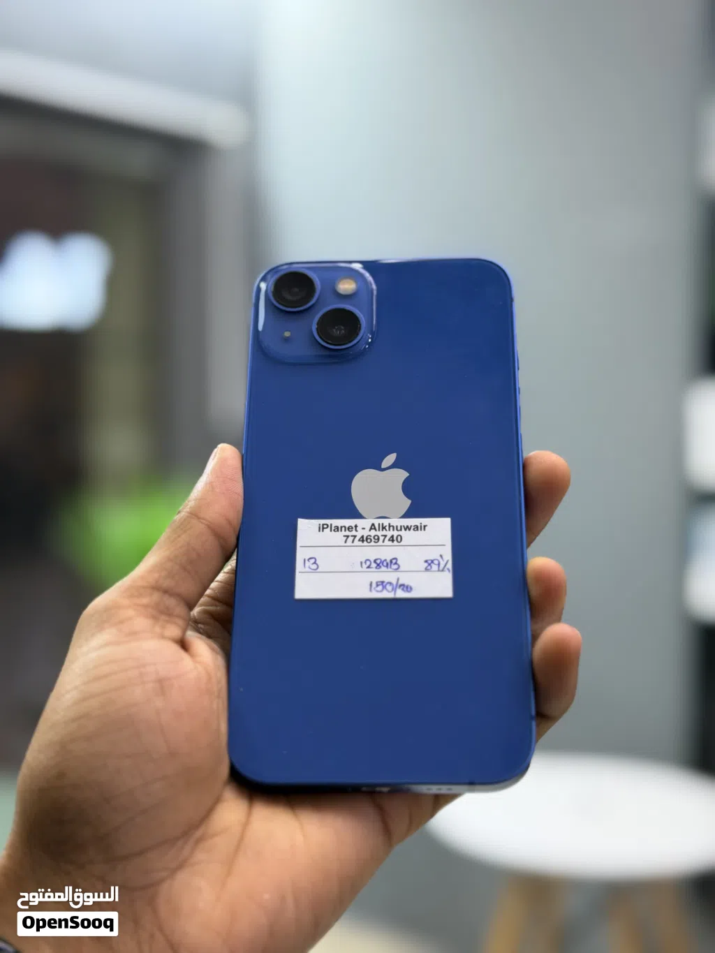 13 128GB 89% battery and very clean and good condition