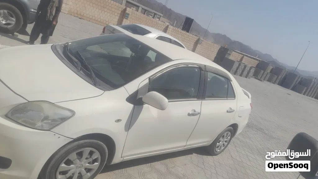 Toyota Yaris Basic