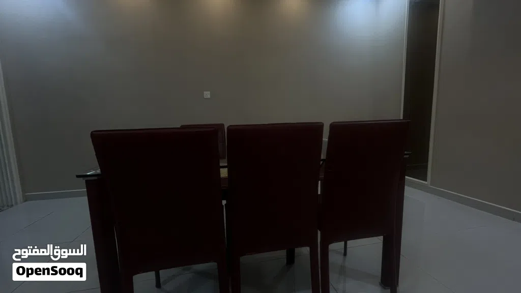 طاوله طعام للبيع