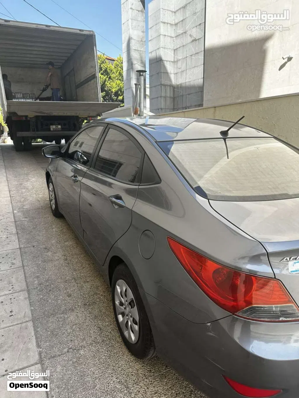 Hyundai Accent Standard