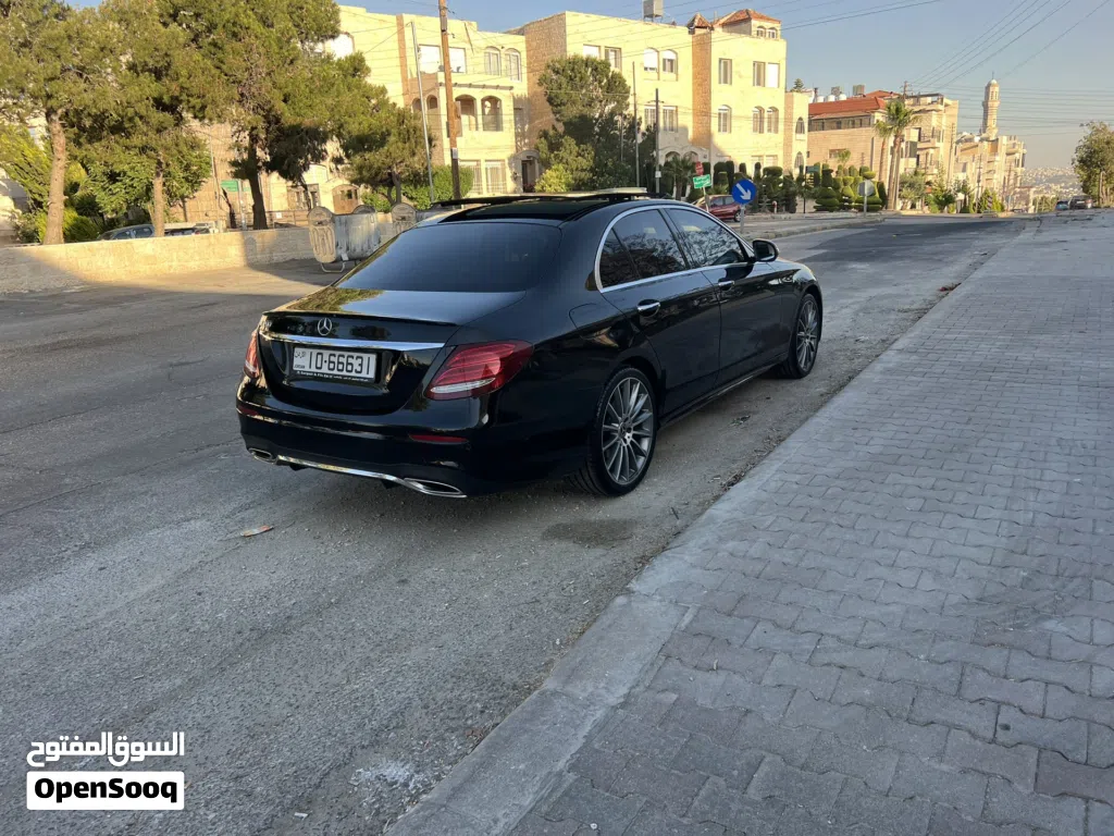 Mercedes Benz E-Class E 200
