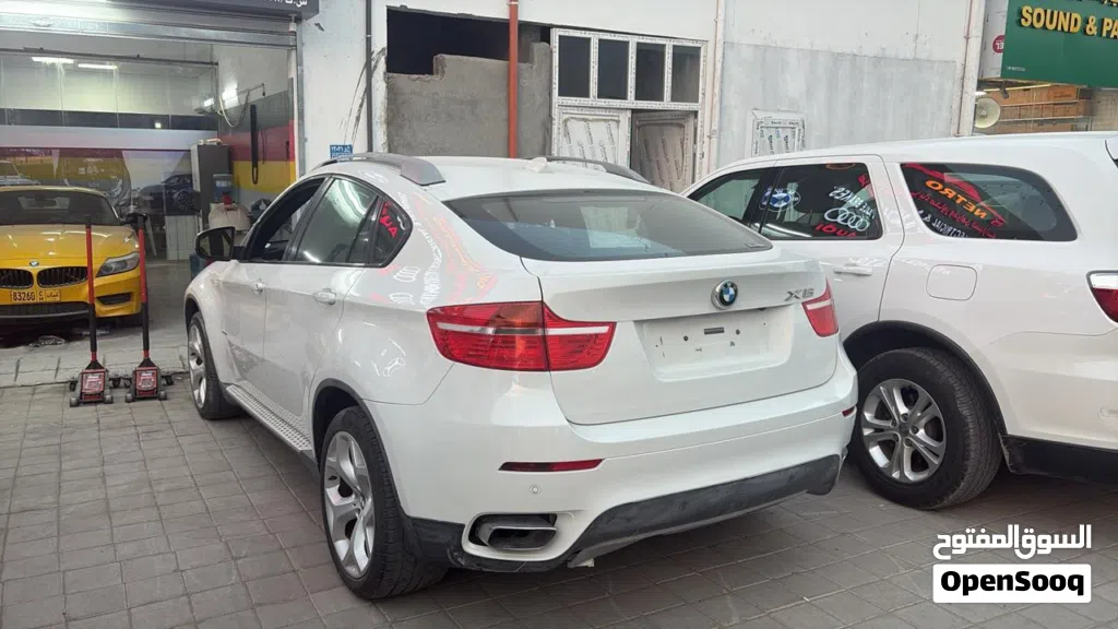 BMW X6 Series X6 M50i
