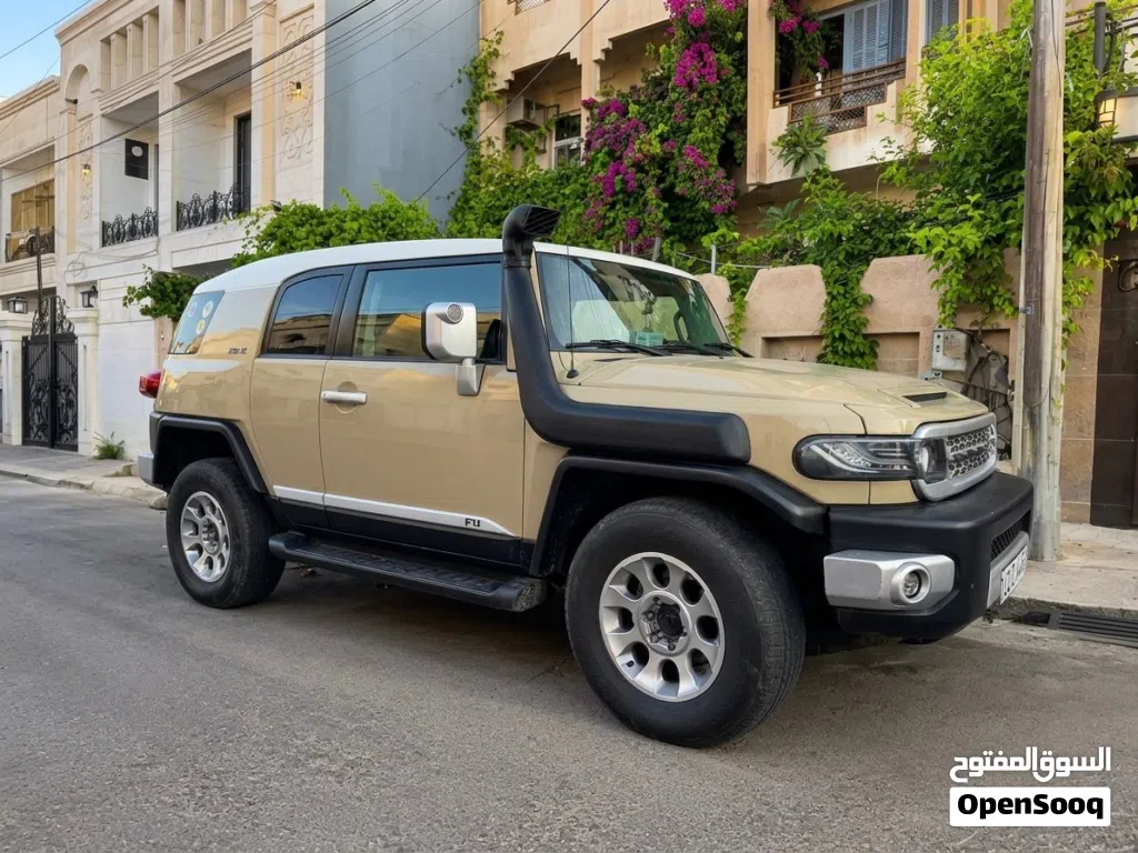 تويوتا FJ GXR