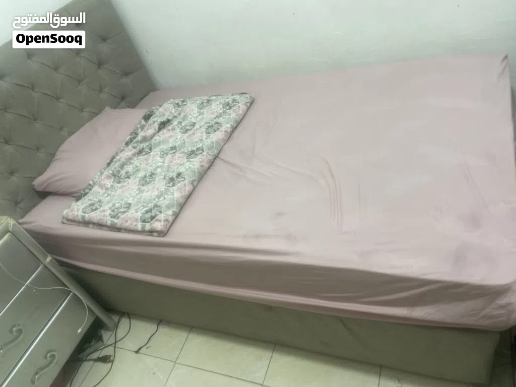 Bed and metres