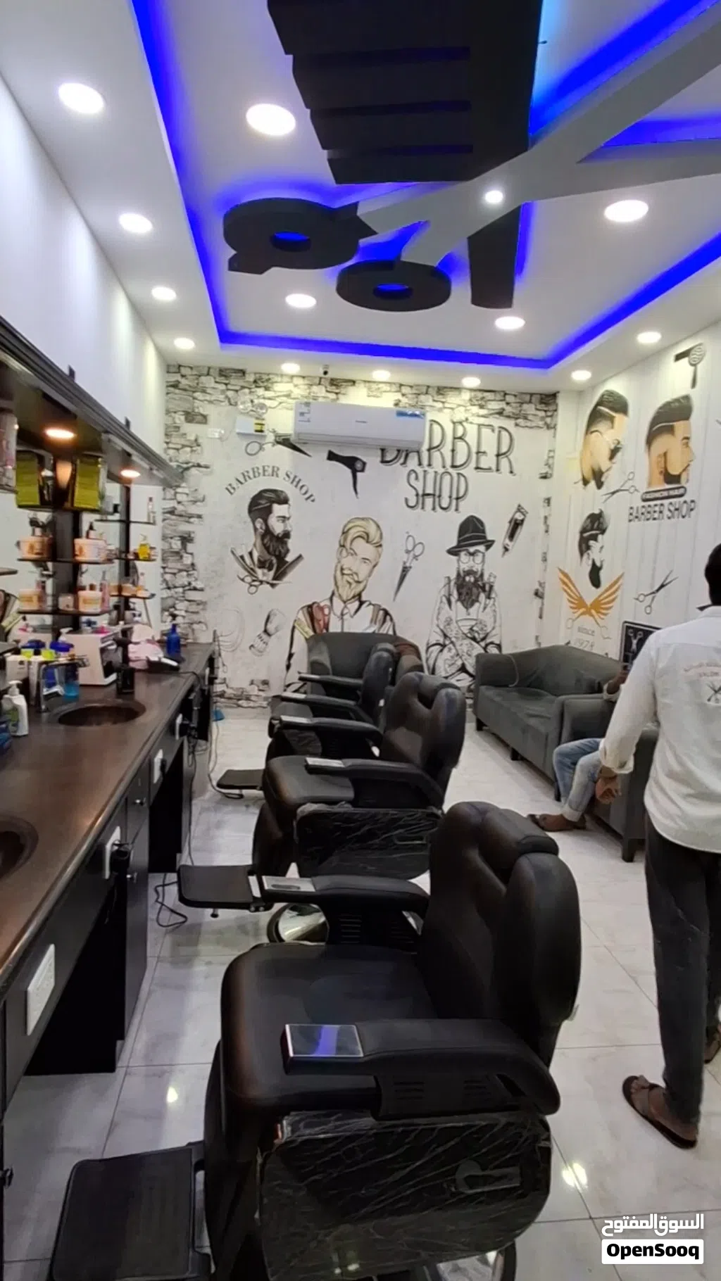 Salon chair n cabinet