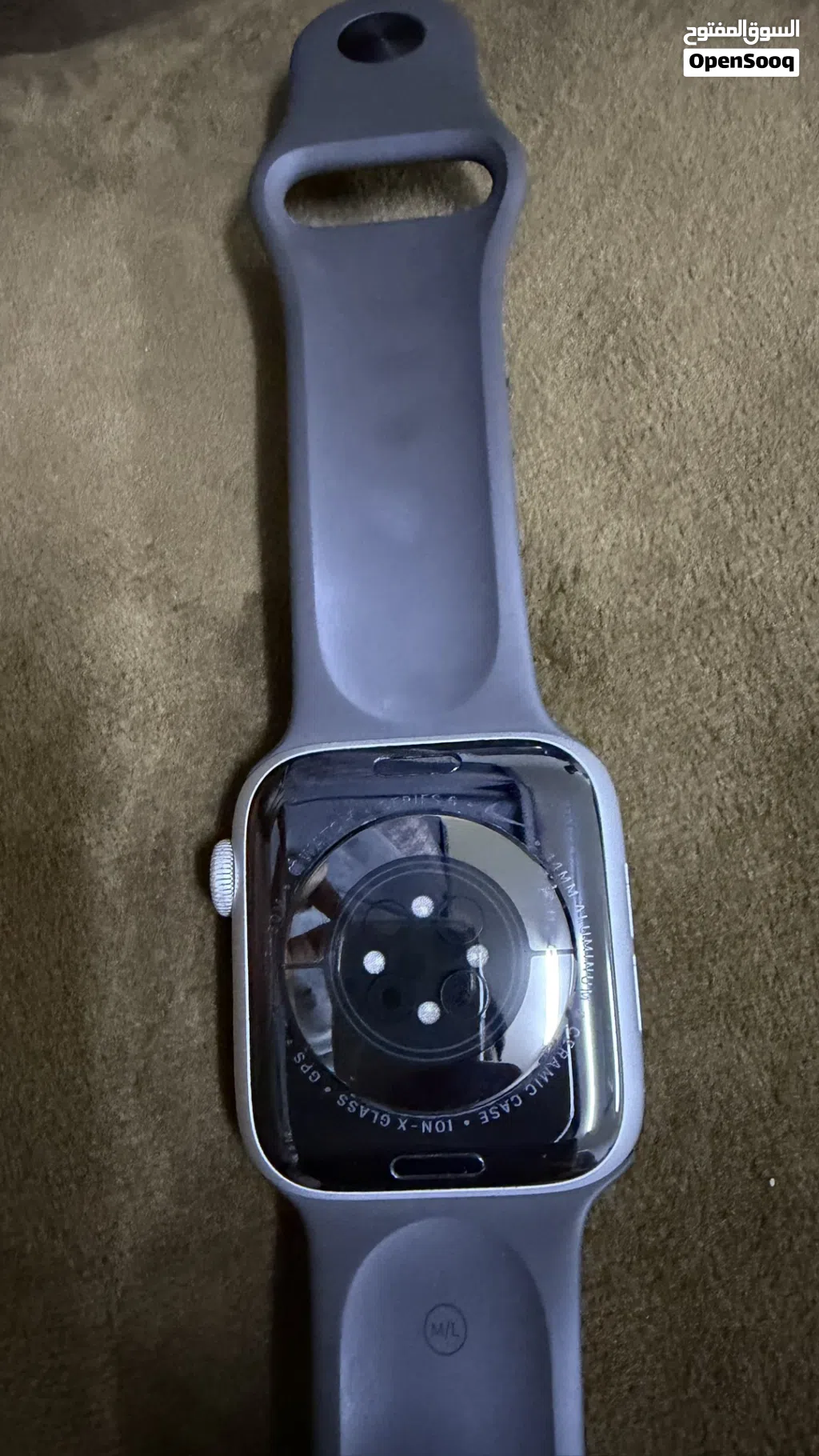 ساعة ابل series 6 Nike Edition
