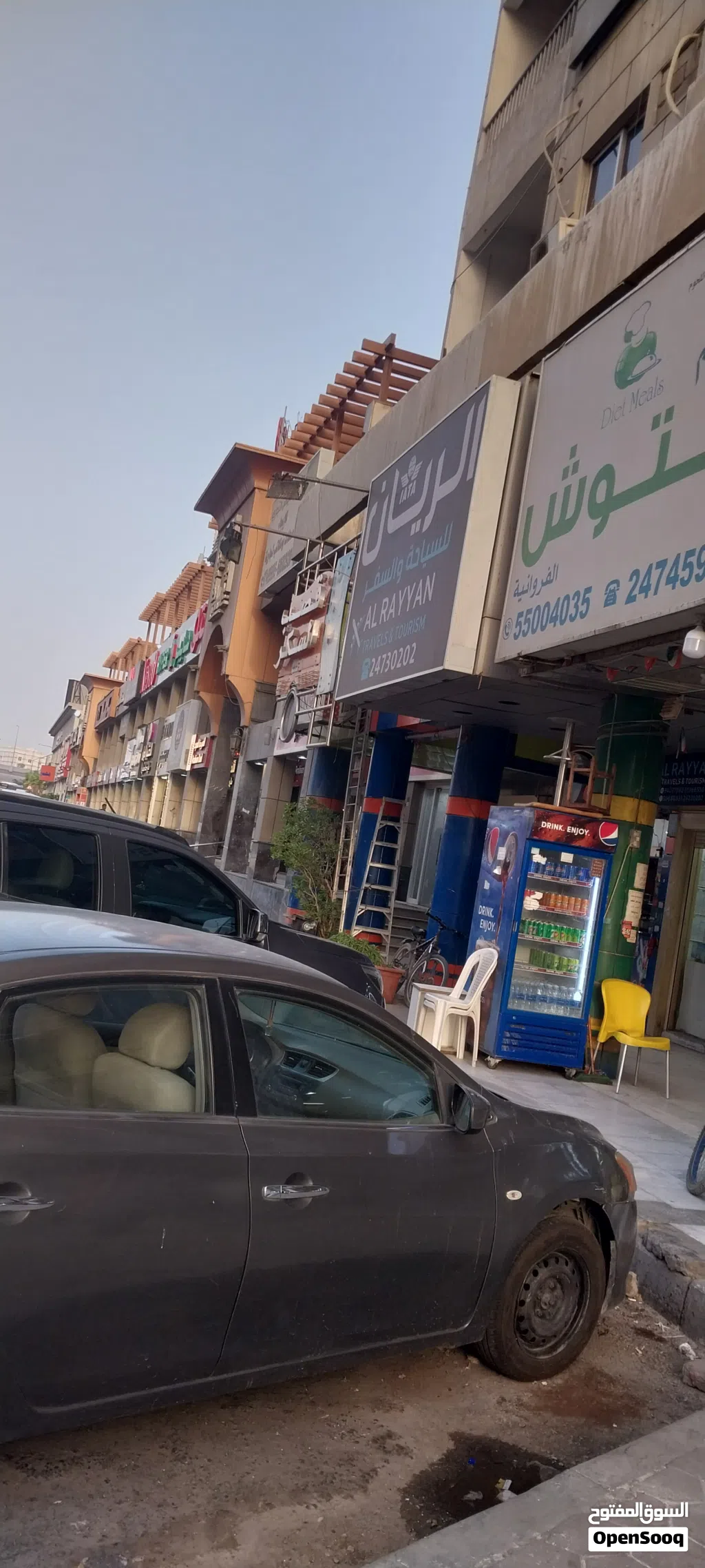 مكاتب تجاريه للايجار بمجمع الهاشمية بشارع حبيب مناور