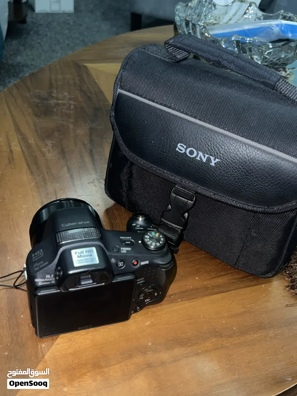 كاميرا Sony Cyber-shot للبيع قابل للتفاوض