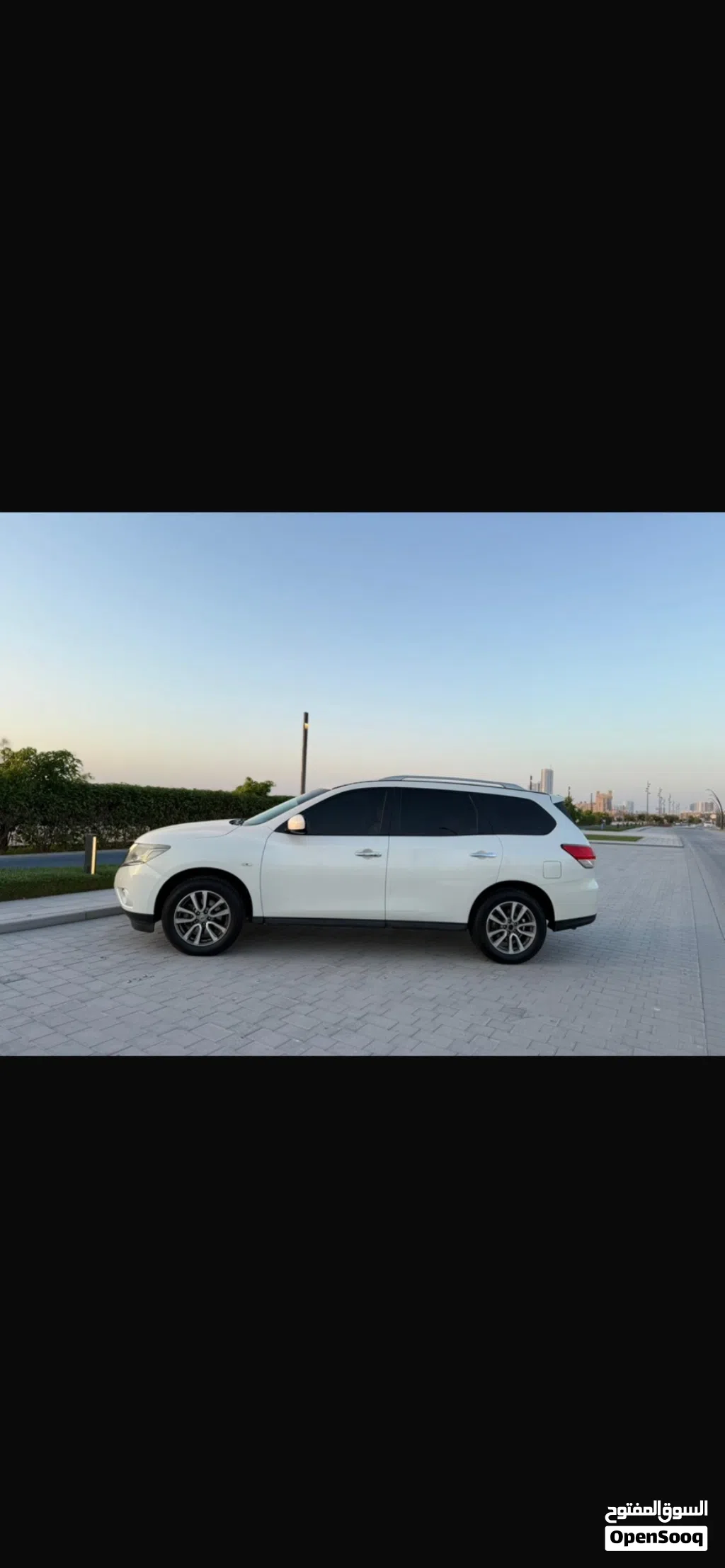 Nissan Pathfinder SV