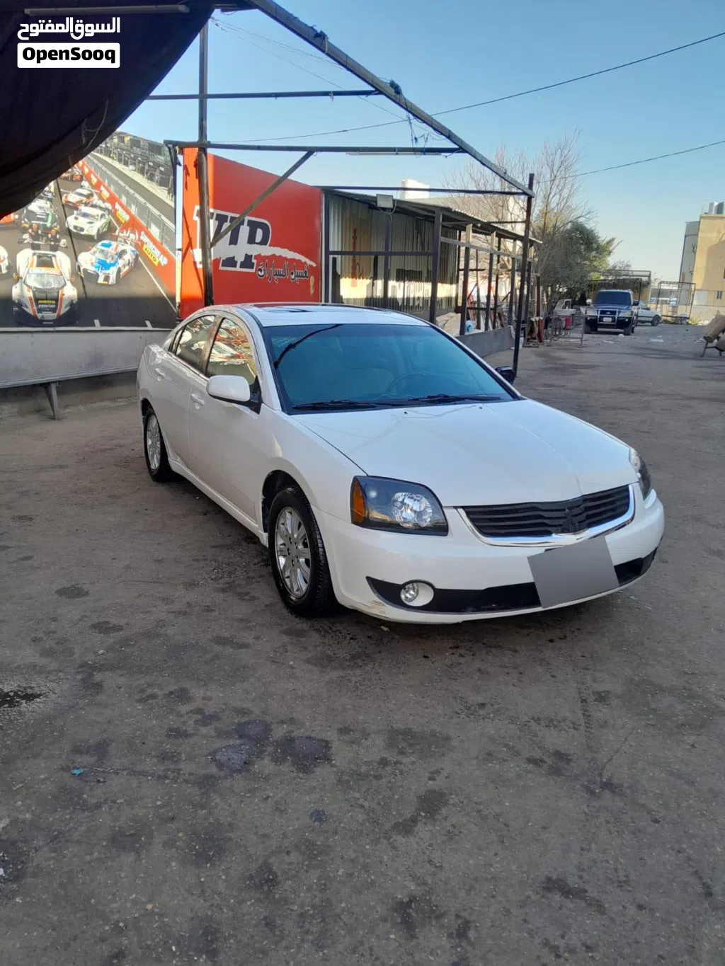 Mitsubishi Galant ES