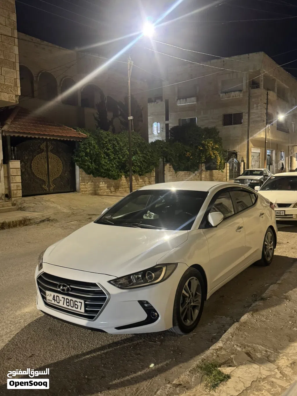 هيونداي افانتي Limited