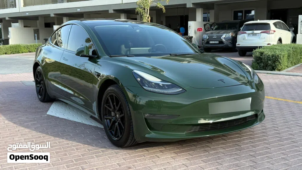 Tesla Model 3 Long Range