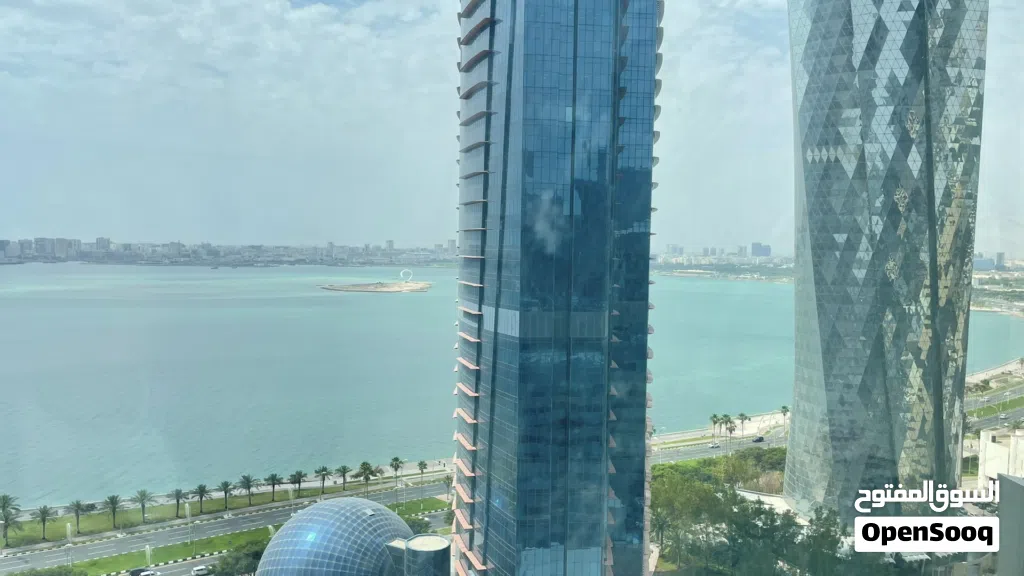 مكتب ببرج البالم
