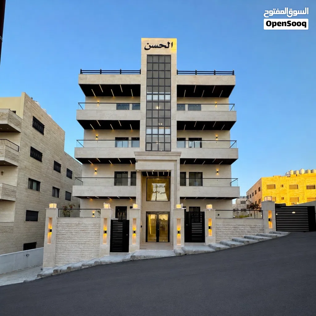 شقة فاخرة للبيع مساحة 150 م2 في طبربور بالقرب من جامعة العلوم الاسلامية ودوار الدبابة