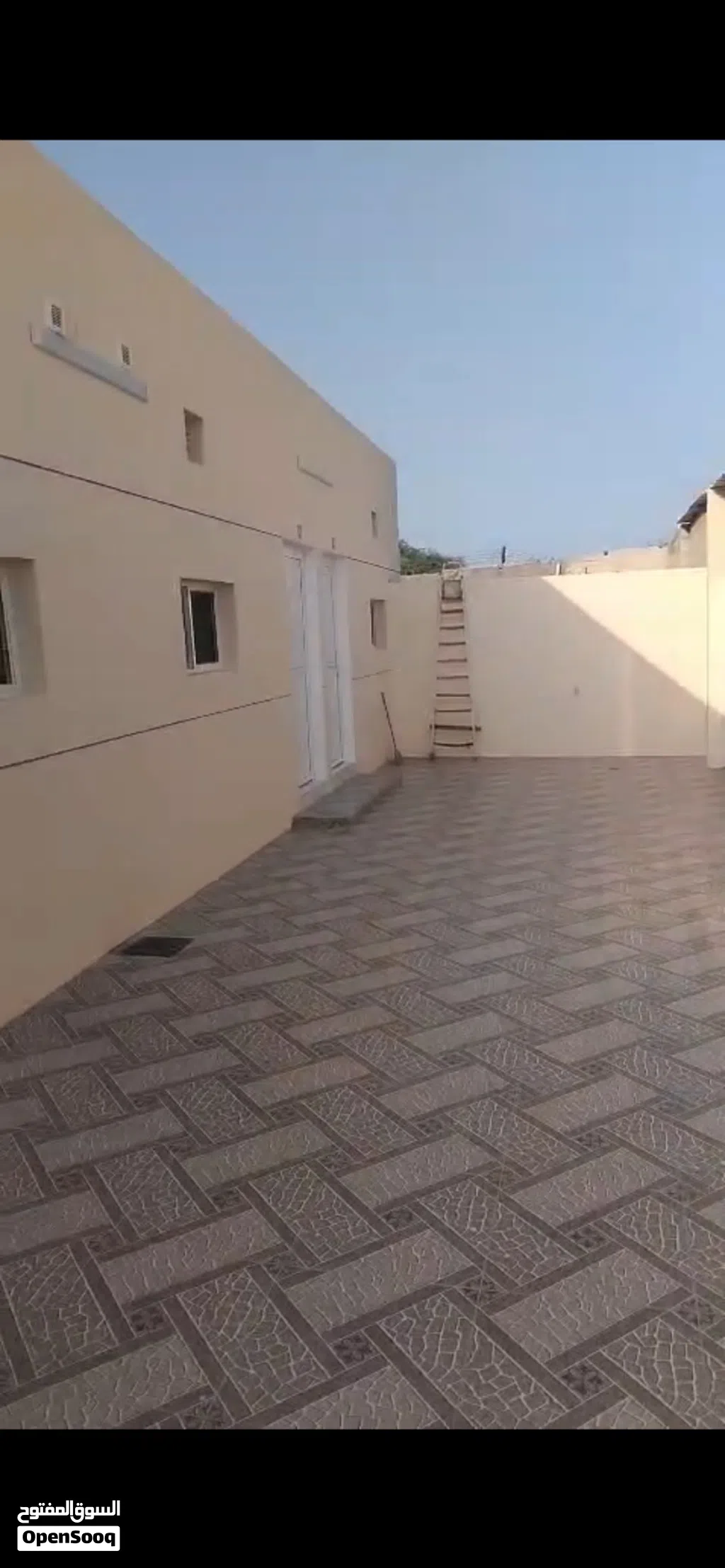 غرف للايجار بالقرب من ميناء صحار والكلية البحرية