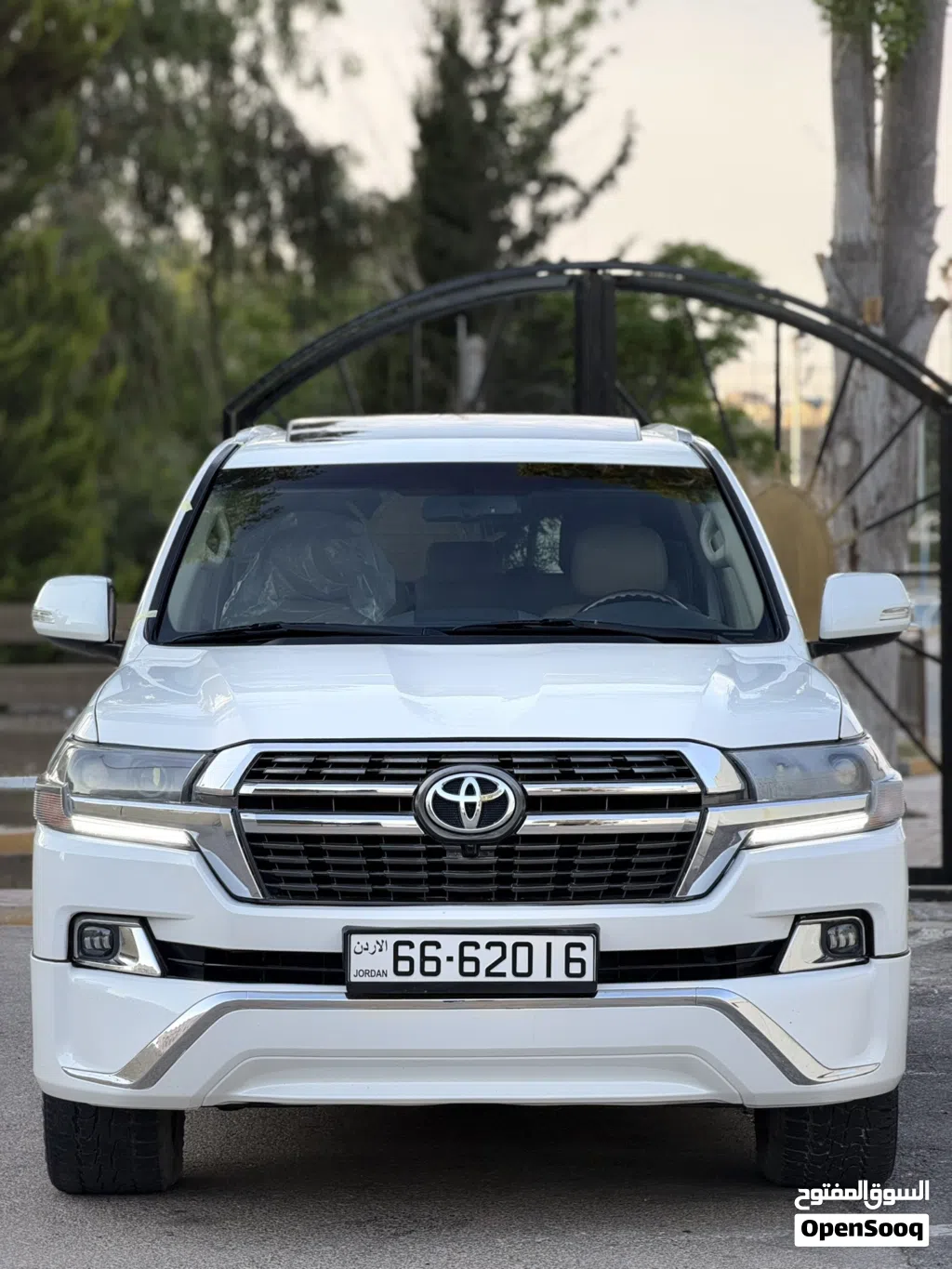 Toyota Land Cruiser GXR